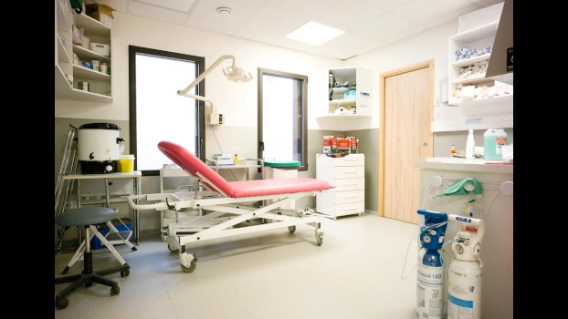 Salle d'urgence et de chirurgie du Centre Médical des Tovets